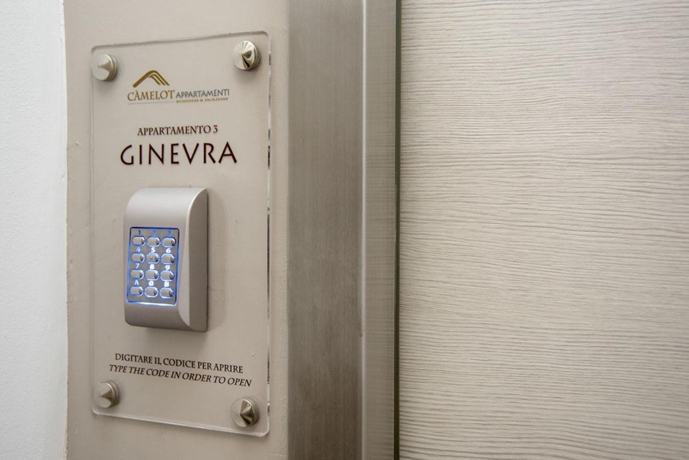 Camelot Appartamenti - Business E Holiday San Martino Buon Albergo Eksteriør bilde