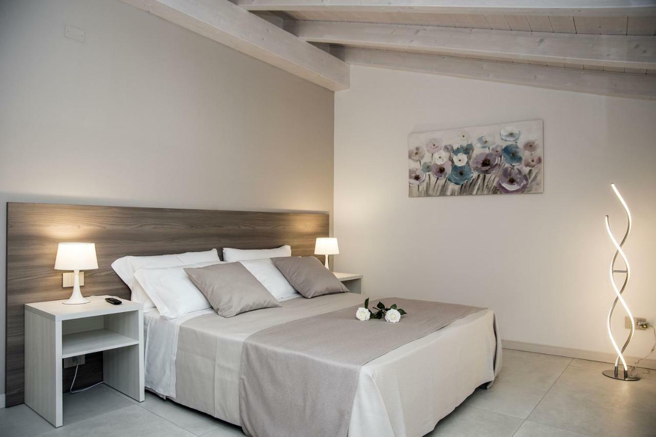 Camelot Appartamenti - Business E Holiday San Martino Buon Albergo Eksteriør bilde
