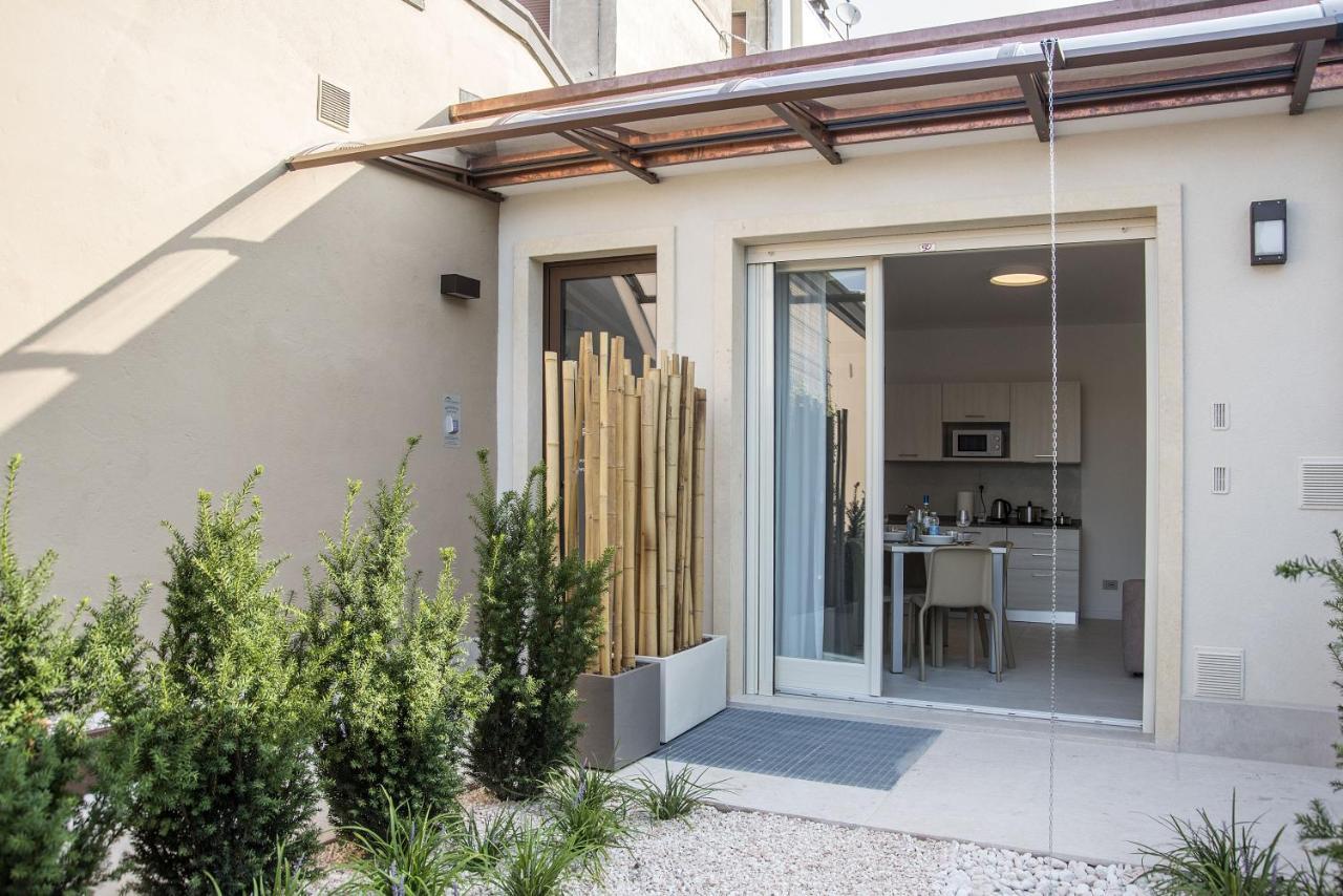 Camelot Appartamenti - Business E Holiday San Martino Buon Albergo Eksteriør bilde