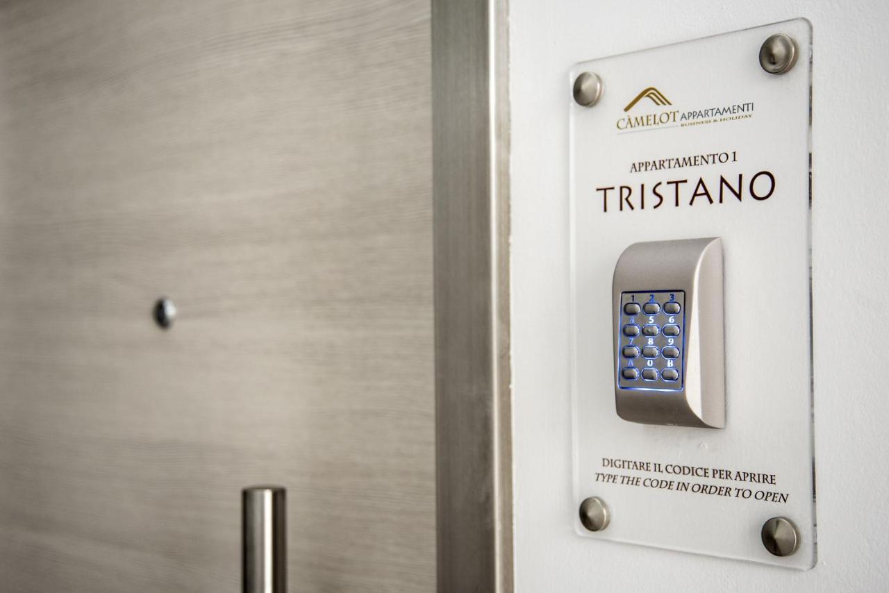 Camelot Appartamenti - Business E Holiday San Martino Buon Albergo Eksteriør bilde